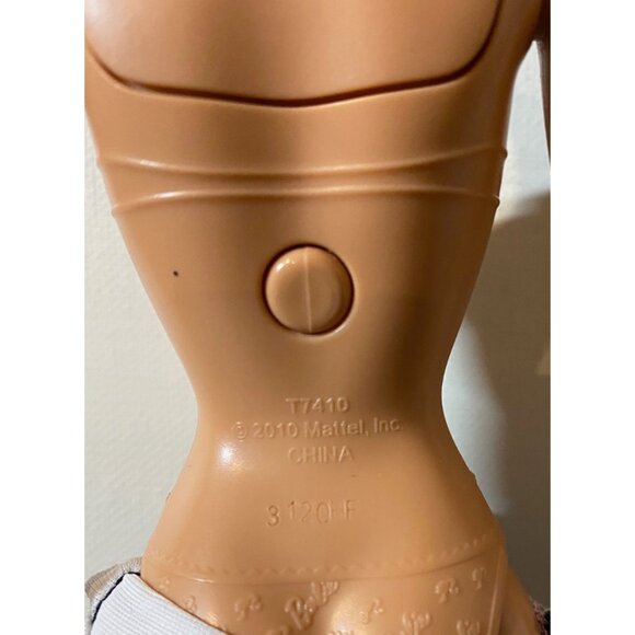 Mattel Barbie Fashionistas Swappin' Styles Sweetie Doll T7415 2010 - Picture 7 of 11